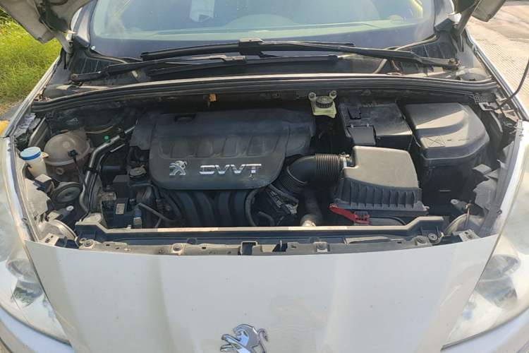Used Peugeot 408 2013 2.0L Automatic Comfort Edition Engine Bay