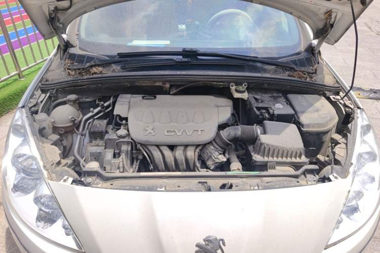 Used Peugeot 408 2013 2.0L Automatic Comfort Edition Engine Bay