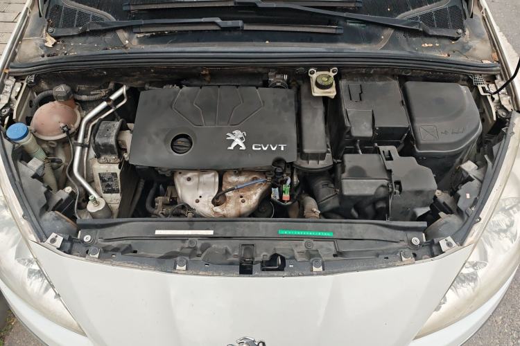 Used Peugeot 408 2013 1.6L Manual Comfort Edition Engine Bay