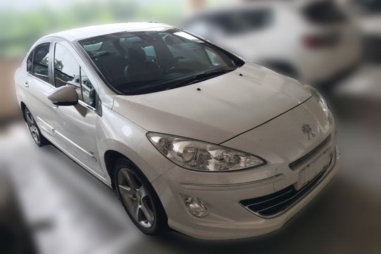 Used Peugeot 408 2013 2.0L Automatic Luxury Edition Front Right 45 Deg