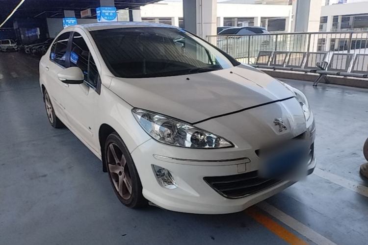 Used Peugeot 408 2013 2.0L Manual Comfort Edition Front Right 45 Deg