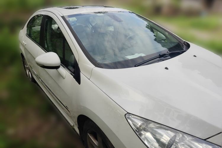 Used Peugeot 408 2013 2.0L Automatic Luxury Edition Front Right 45 Deg