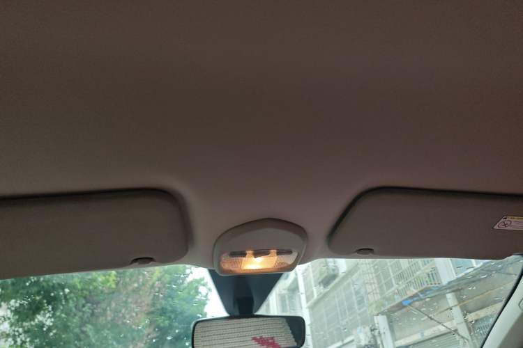 Used Peugeot 408 2013 2.0L Manual Comfort Edition Headliner