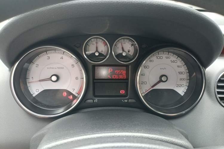 Used Peugeot 408 2013 2.0L Automatic Comfort Edition Instrument Cluster