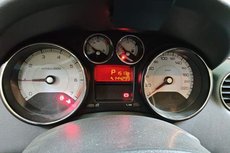Used Peugeot 408 2013 2.0L Automatic Comfort Edition Instrument Cluster