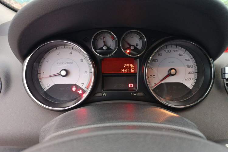 Used Peugeot 408 2013 2.0L Manual Comfort Edition Instrument Cluster