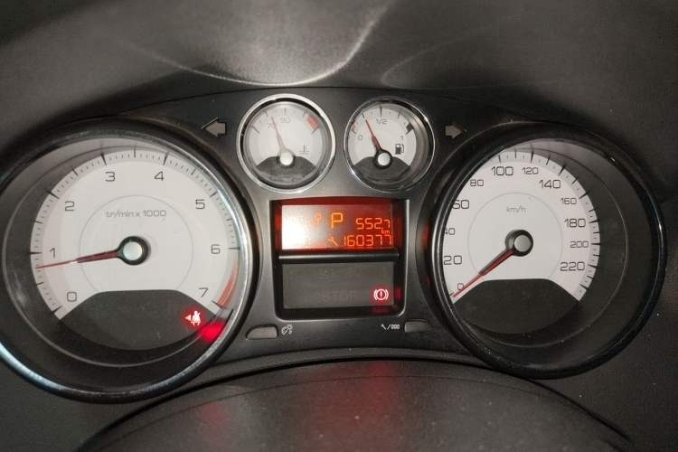 Used Peugeot 408 2013 2.0L Automatic Comfort Edition Instrument Cluster
