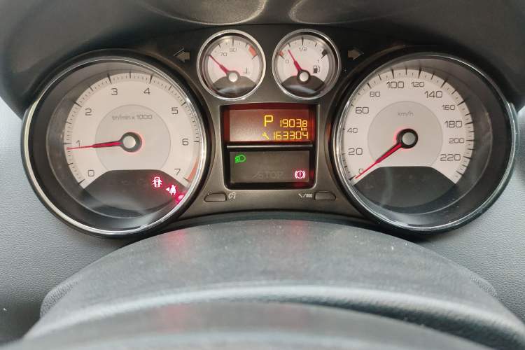 Used Peugeot 408 2013 2.0L Automatic Comfort Edition Instrument Cluster