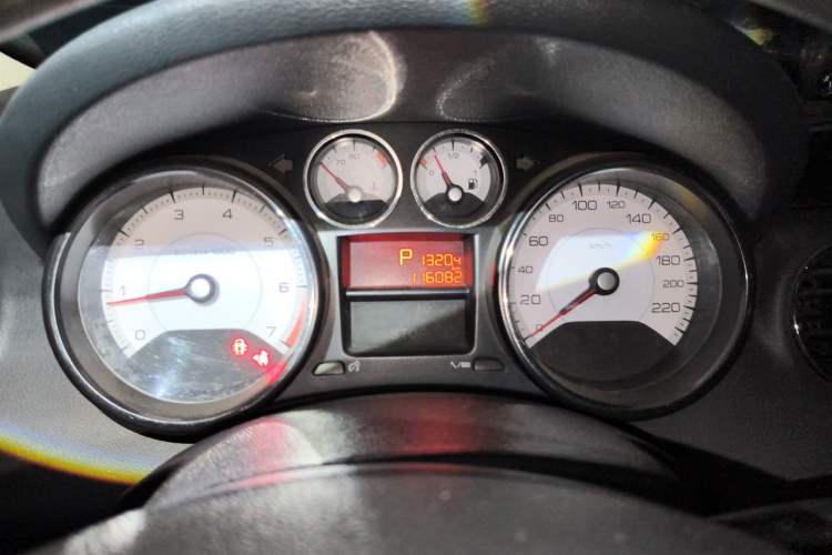 Used Peugeot 408 2013 1.6L Automatic Comfort Edition Instrument Cluster