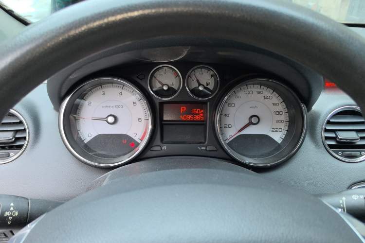 Used Peugeot 408 2013 2.0L Automatic Comfort Edition Instrument Cluster