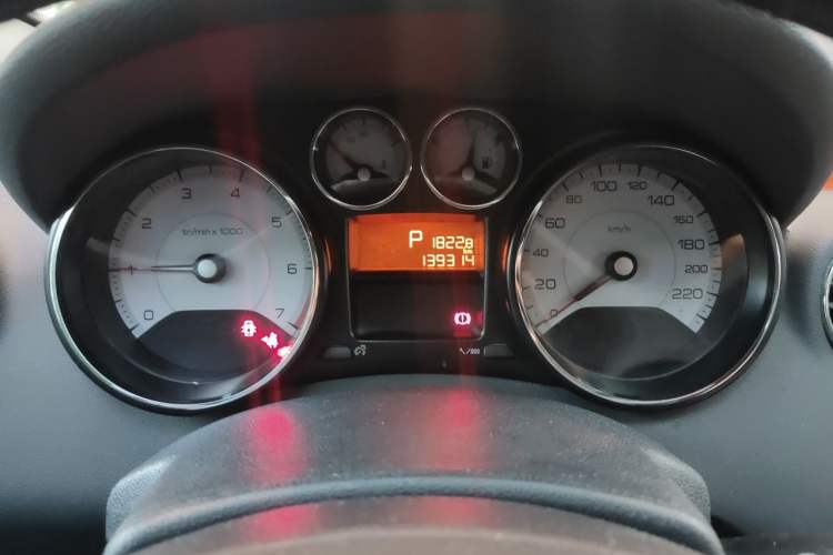 Used Peugeot 408 2013 2.0L Automatic Comfort Edition Instrument Cluster