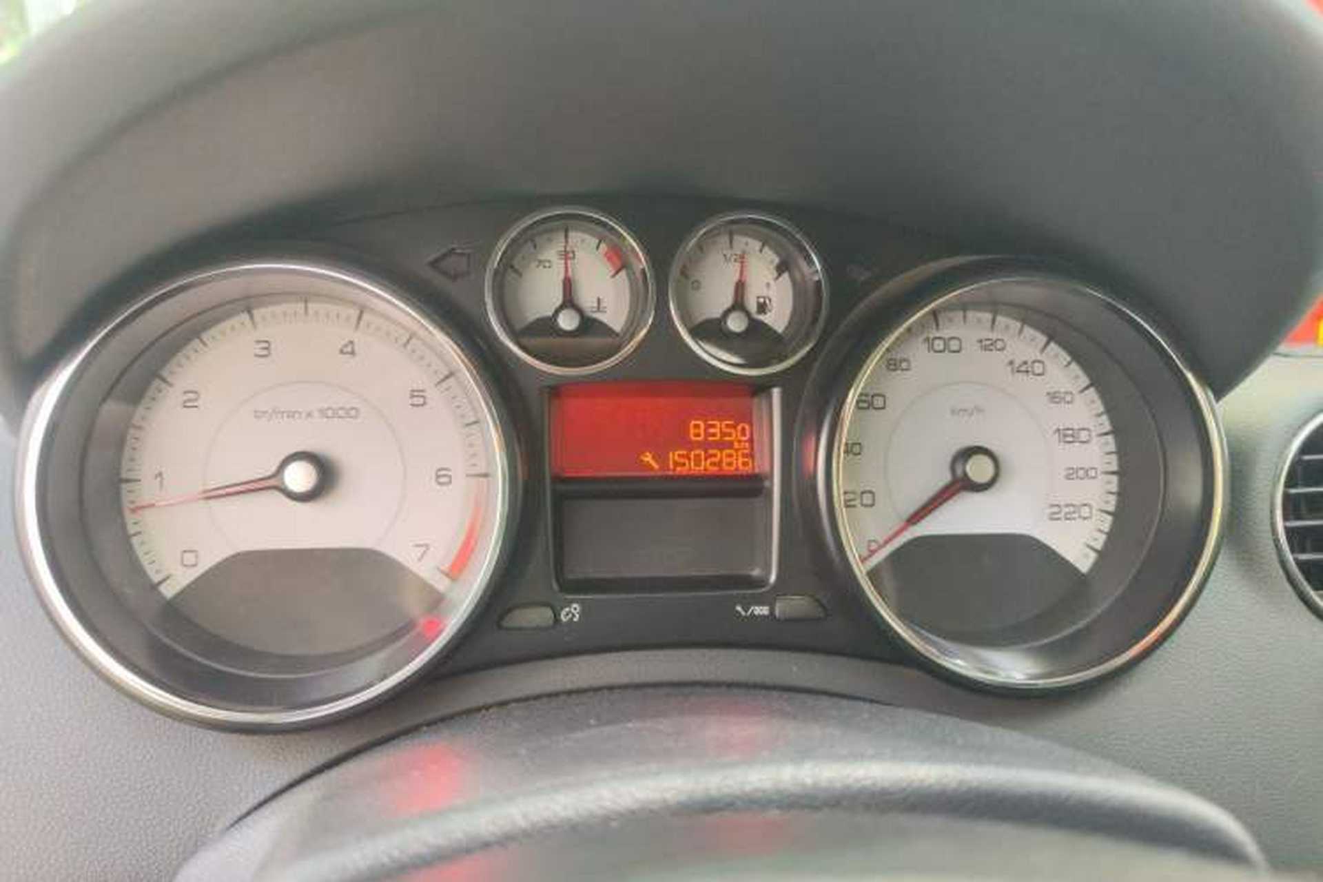 Used Peugeot 408 2013 2.0L Manual Comfort Edition Instrument Cluster