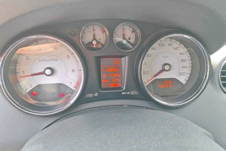 Used Peugeot 408 2013 2.0L Automatic Luxury Edition Instrument Cluster