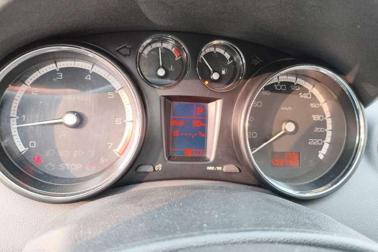 Used Peugeot 408 2013 2.0L Automatic Comfort Edition Instrument Cluster
