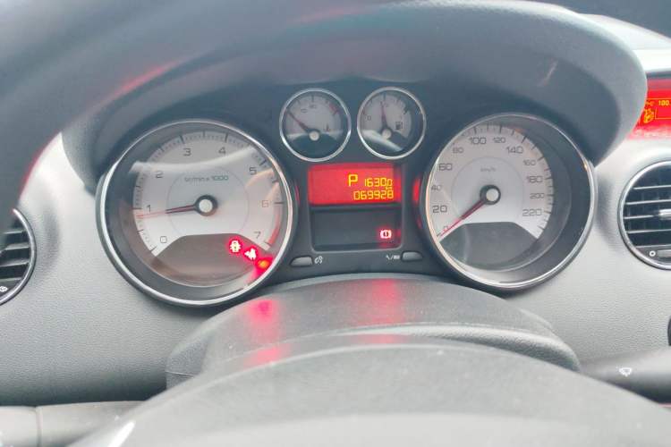 Used Peugeot 408 2013 2.0L Automatic Comfort Edition Instrument Cluster