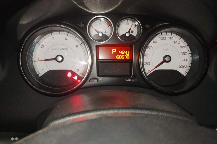 Used Peugeot 408 2013 2.0L Automatic Comfort Edition Instrument Cluster