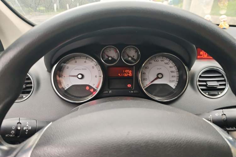 Used Peugeot 408 2013 1.6L Manual Comfort Edition Instrument Cluster