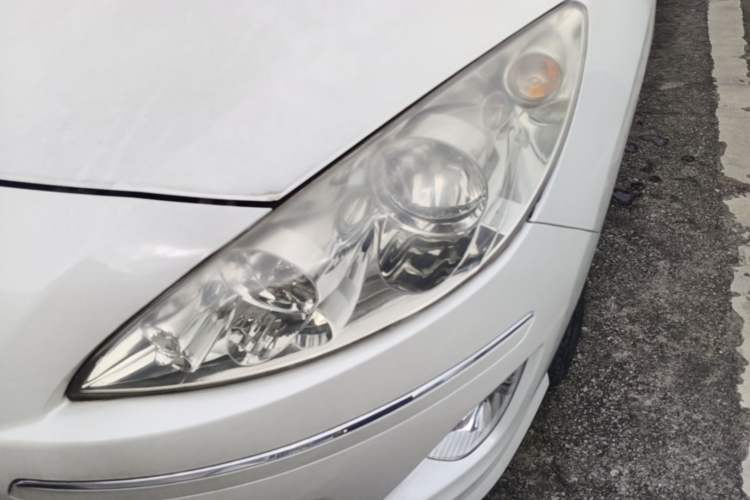 Used Peugeot 408 2013 2.0L Automatic Comfort Edition Left Front Headlight