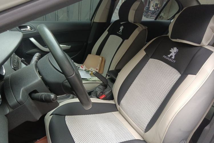 Used Peugeot 408 2013 2.0L Automatic Luxury Edition Left Front Seat