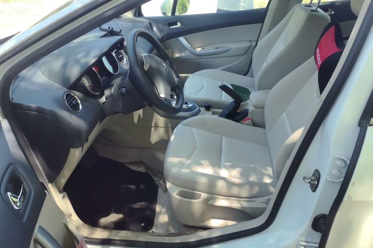 Used Peugeot 408 2013 2.0L Automatic Comfort Edition Left Front Seat