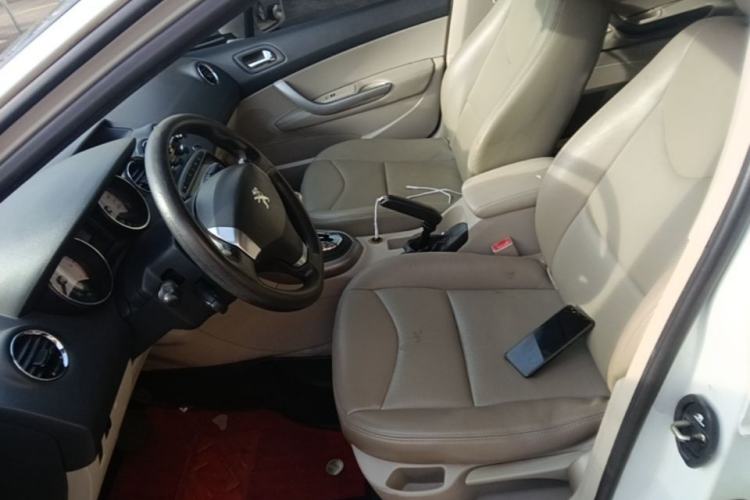 Used Peugeot 408 2013 2.0L Automatic Comfort Edition Left Front Seat
