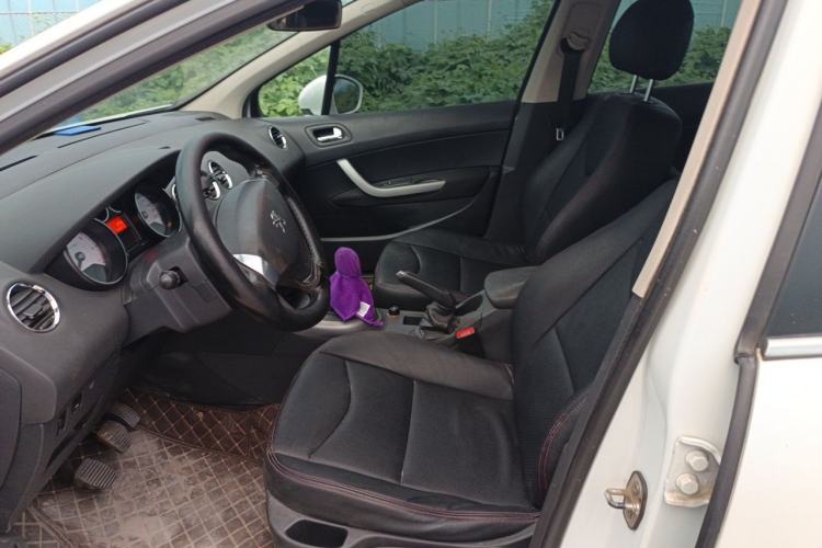 Used Peugeot 408 2013 2.0L Manual Comfort Edition Left Front Seat