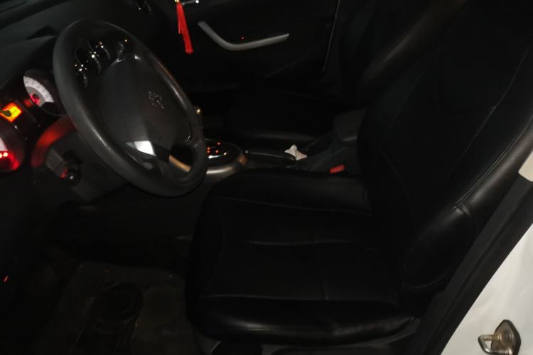 Used Peugeot 408 2013 2.0L Automatic Comfort Edition Left Front Seat