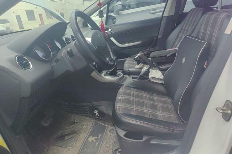 Used Peugeot 408 2013 2.0L Manual Comfort Edition Left Front Seat