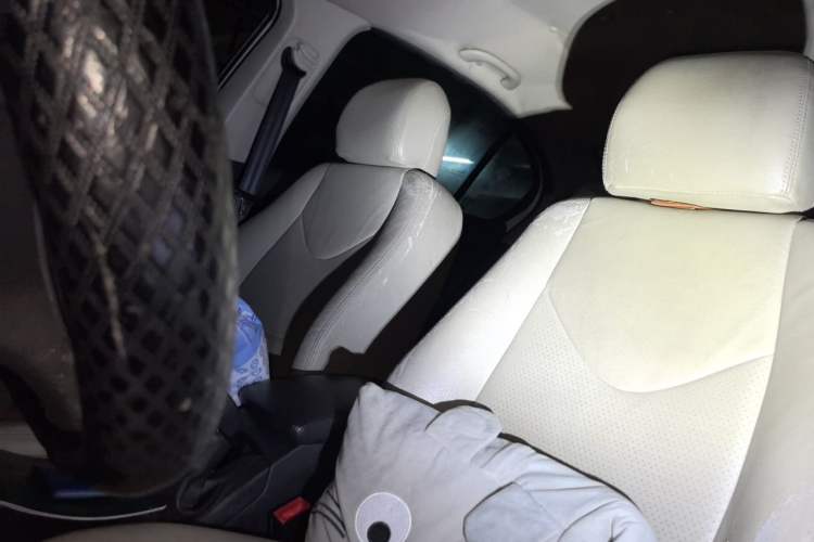 Used Peugeot 408 2013 2.0L Automatic Comfort Edition Left Front Seat