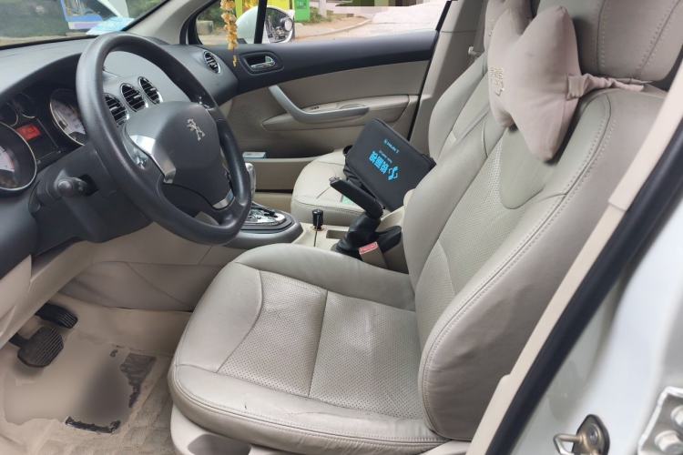 Used Peugeot 408 2013 2.0L Automatic Comfort Edition Left Front Seat