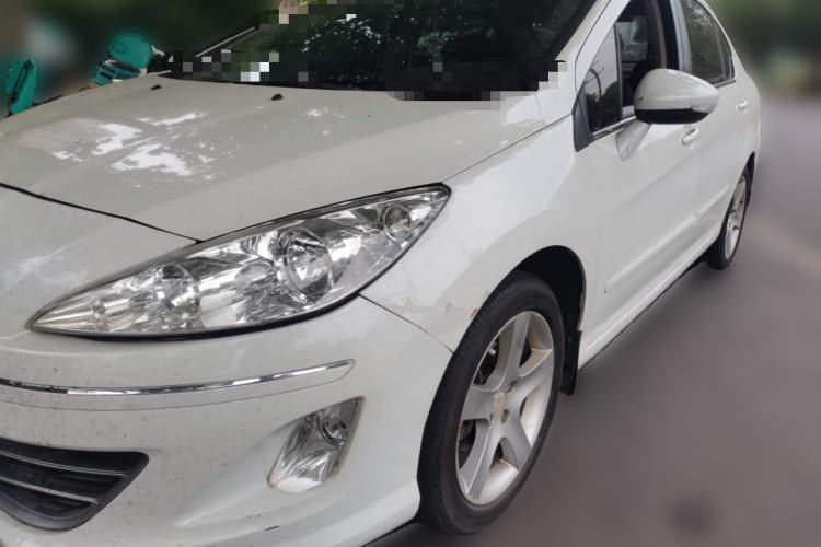 Used Peugeot 408 2013 2.0L Automatic Comfort Edition Guazi used car, China used car export, Used car for sale, Used cars, Cheapest cars for sale