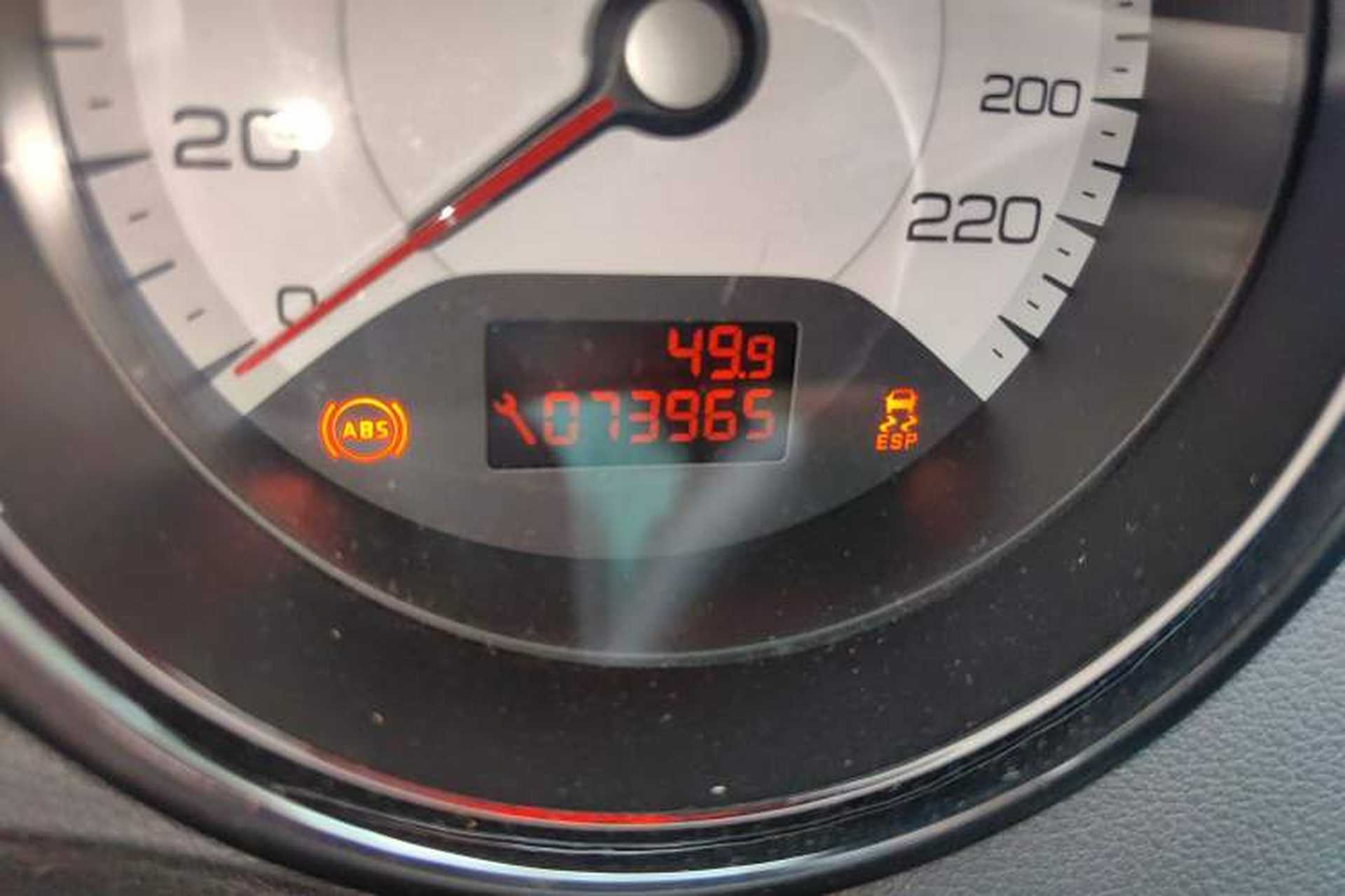 Used Peugeot 408 2013 2.0L Automatic Luxury Edition Odometer Close Up