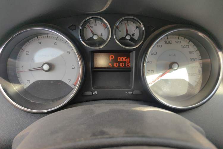 Used Peugeot 408 2013 1.6L Automatic Comfort Edition Odometer Close Up