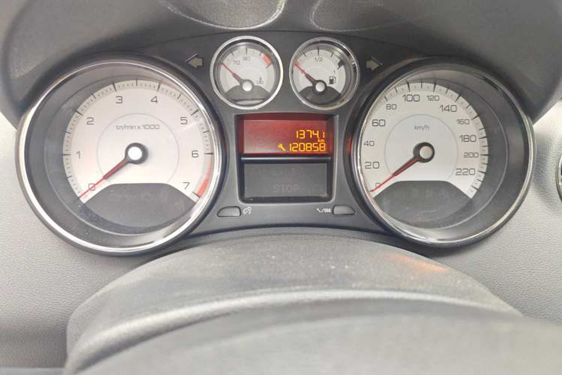 Used Peugeot 408 2013 2.0L Manual Comfort Edition Odometer Close Up