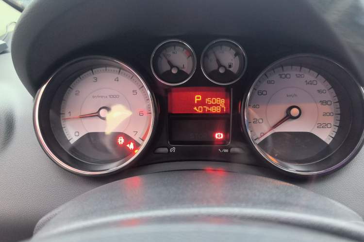 Used Peugeot 408 2013 2.0L Automatic Comfort Edition Odometer Close Up
