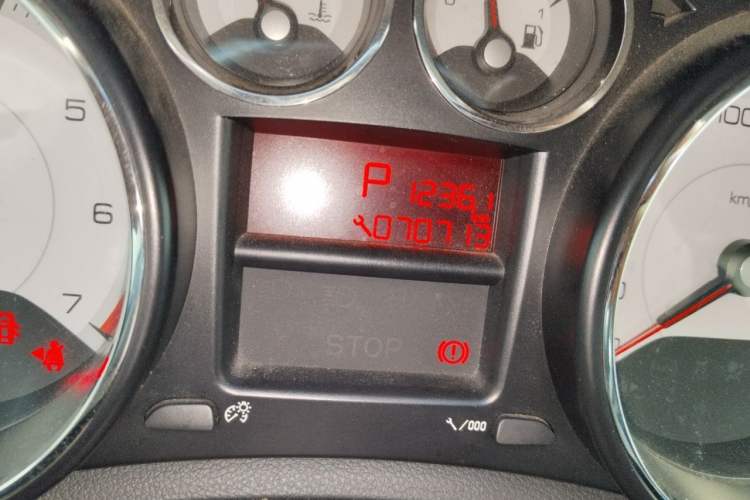 Used Peugeot 408 2013 2.0L Automatic Comfort Edition Odometer Close Up