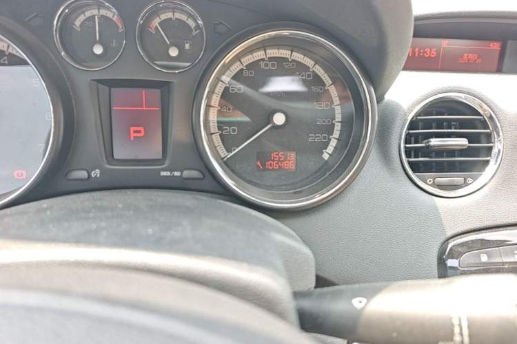 Used Peugeot 408 2013 2.0L Automatic Luxury Edition Odometer Close Up