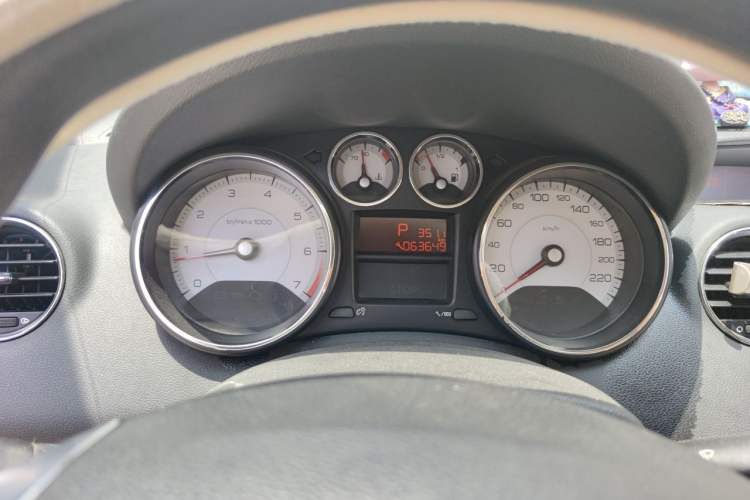 Used Peugeot 408 2013 2.0L Automatic Comfort Edition Odometer Close Up