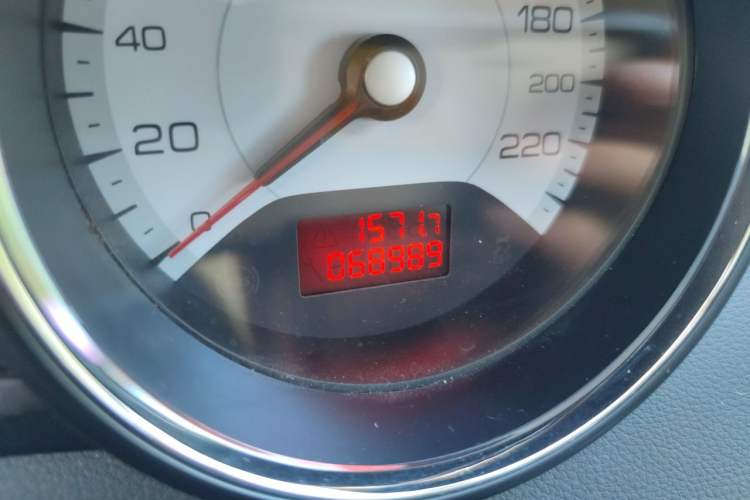 Used Peugeot 408 2013 2.0L Automatic Luxury Edition Odometer Close Up