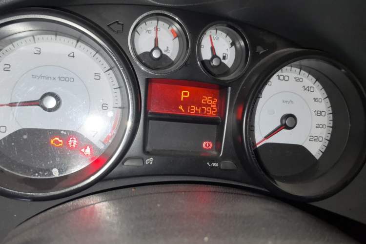 Used Peugeot 408 2013 2.0L Automatic Comfort Edition Odometer Close Up
