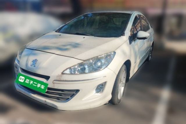 Ojetý Peugeot 408 2013 2.0L Automatic Comfort Edition