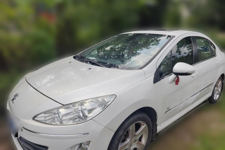 Used Peugeot 408 2013 2.0L Automatic Luxury Edition Guazi used car, China used car export, Used car for sale, Used Peugeot cars, Cheapest cars for sale