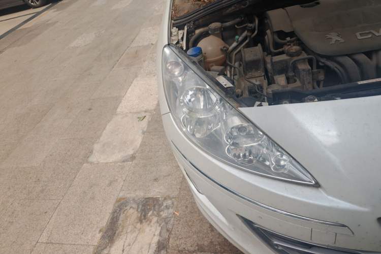 Used Peugeot 408 2013 2.0L Manual Comfort Edition Right Front Headlight