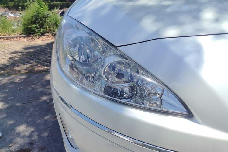 Used Peugeot 408 2013 2.0L Automatic Comfort Edition Right Front Headlight