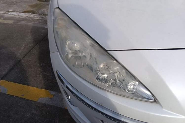 Used Peugeot 408 2013 2.0L Automatic Comfort Edition Right Front Headlight