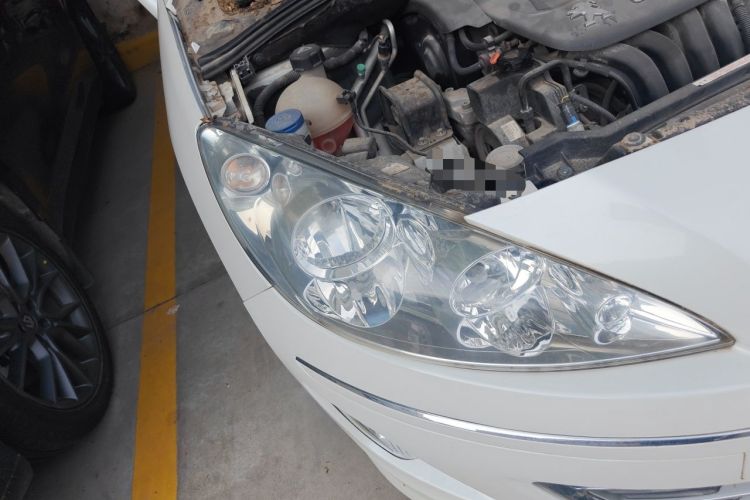 Used Peugeot 408 2013 2.0L Automatic Luxury Edition Right Front Headlight