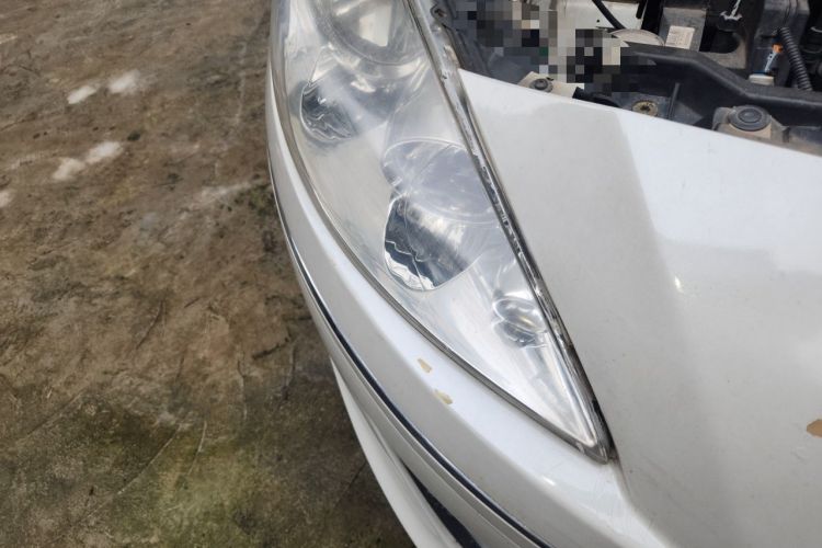 Used Peugeot 408 2013 2.0L Automatic Luxury Edition Right Front Headlight