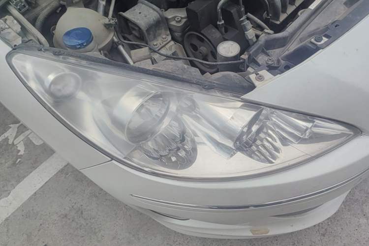 Used Peugeot 408 2013 2.0L Manual Comfort Edition Right Front Headlight