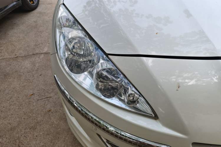 Used Peugeot 408 2013 2.0L Automatic Comfort Edition Right Front Headlight