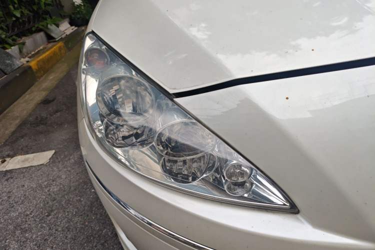 Used Peugeot 408 2013 2.0L Automatic Comfort Edition Right Front Headlight